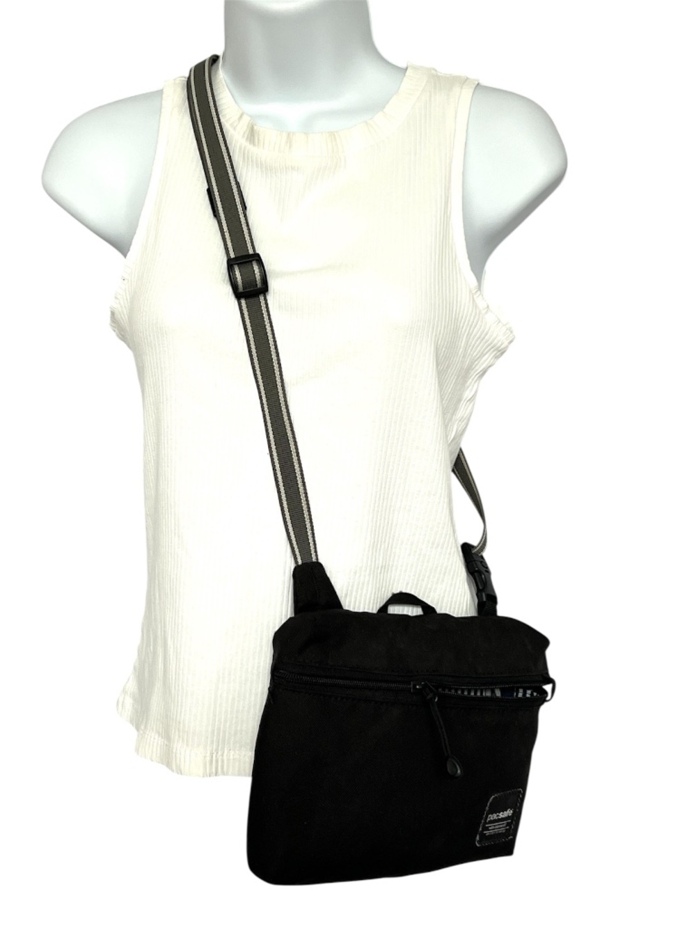Pacsafe Bag Slingsafe LX Series Black Crossbody RFID Safe Small